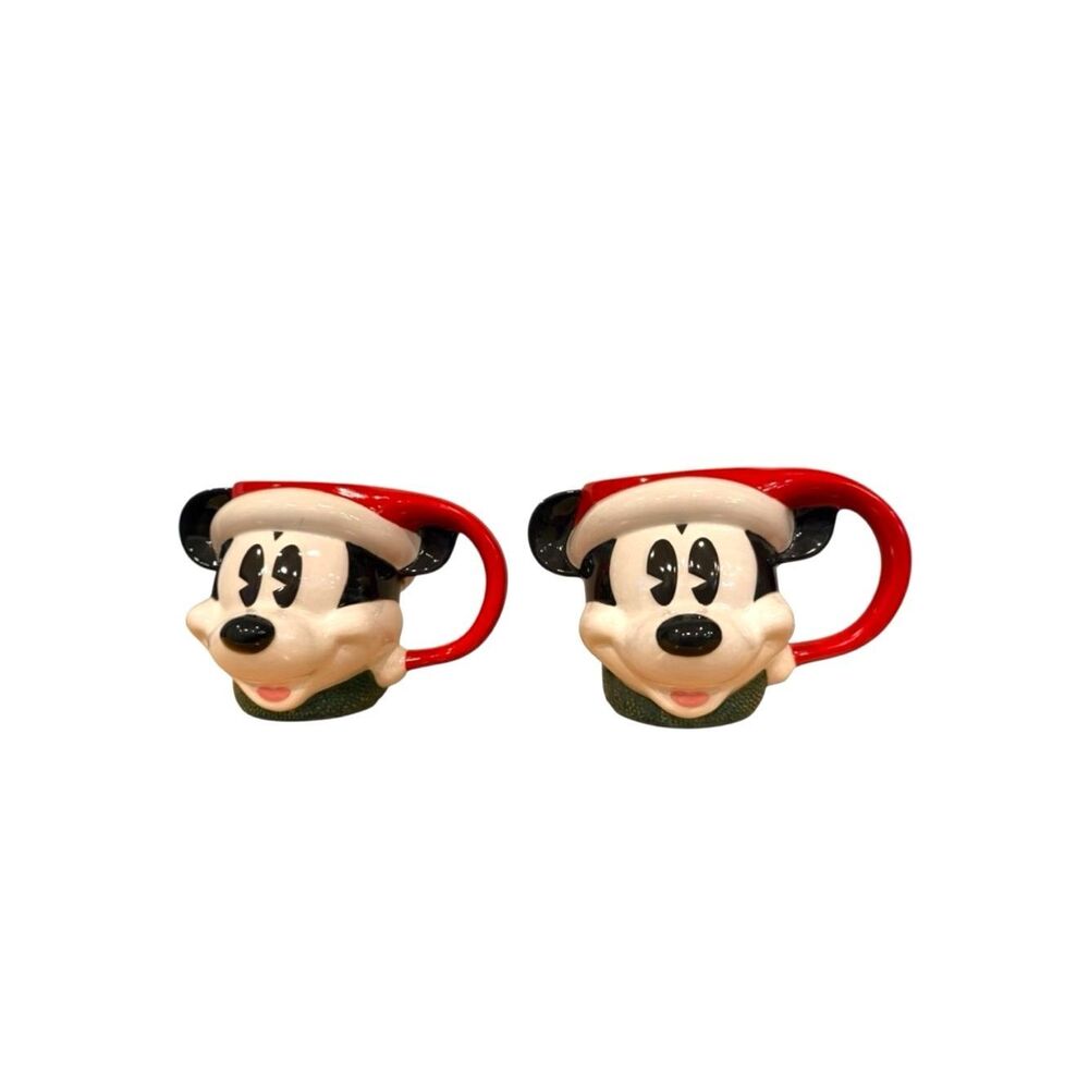 Mickey Mouse Holiday 2 Mugs Disney Santa Mickey Mouse excellent new condition